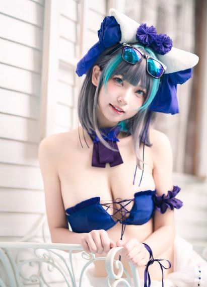 宝贝腿开大点我添添摸摸过程